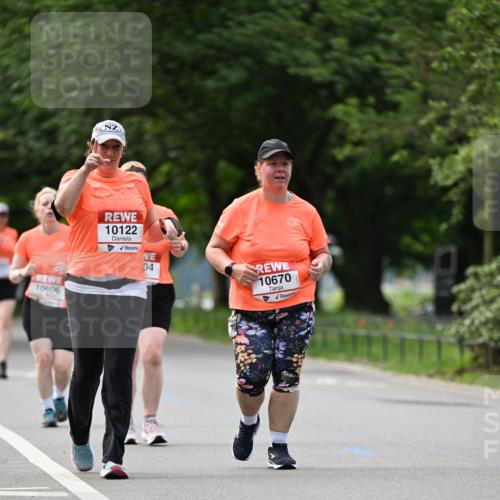 15.06.2025 - REWE Women's Run Dr. Thomas Lammeyer http://msf.ph/oto/7948185 15.06.2025 09:24:45 Laufen 10606, 10122, 04, 10670 meine-sportfotos.de