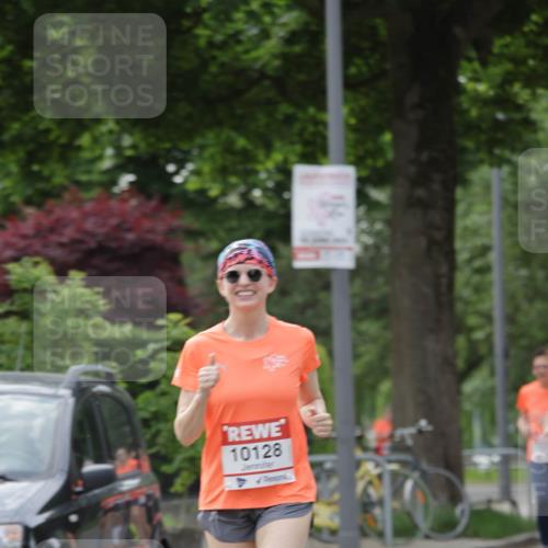 15.06.2025 - REWE Women's Run Jannik Wohlers http://msf.ph/oto/7948191 15.06.2025 08:30:52 Laufen 10128 meine-sportfotos.de