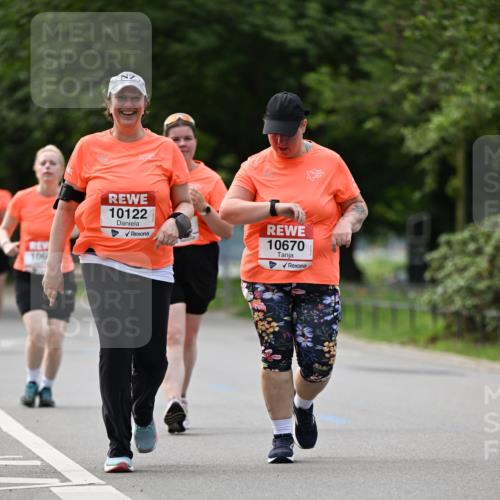 15.06.2025 - REWE Women's Run Dr. Thomas Lammeyer http://msf.ph/oto/7948215 15.06.2025 09:24:46 Laufen 109, 10122, 10670 meine-sportfotos.de