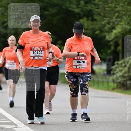 15.06.2025 - REWE Women's Run Dr. Thomas Lammeyer http://msf.ph/oto/7948218 15.06.2025 09:24:47 Laufen 10006, 10122, 10670 meine-sportfotos.de