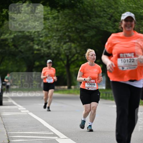 15.06.2025 - REWE Women's Run Dr. Thomas Lammeyer http://msf.ph/oto/7948248 15.06.2025 09:24:49 Laufen 10606, 10122 meine-sportfotos.de