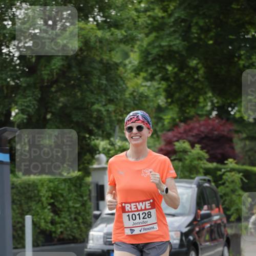 15.06.2025 - REWE Women's Run Jannik Wohlers http://msf.ph/oto/7948253 15.06.2025 08:30:54 Laufen 10128 meine-sportfotos.de