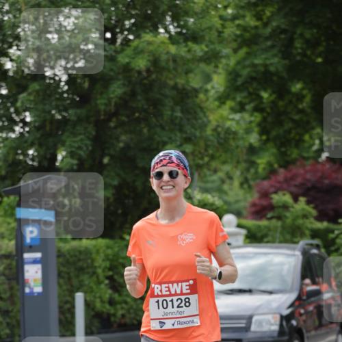 15.06.2025 - REWE Women's Run Jannik Wohlers http://msf.ph/oto/7948269 15.06.2025 08:30:54 Laufen 10128 meine-sportfotos.de