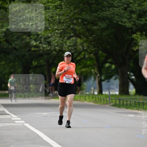 15.06.2025 - REWE Women's Run Dr. Thomas Lammeyer http://msf.ph/oto/7948287 15.06.2025 09:24:52 Laufen 10863 meine-sportfotos.de