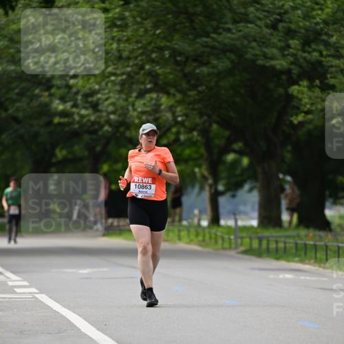 15.06.2025 - REWE Women's Run Dr. Thomas Lammeyer http://msf.ph/oto/7948298 15.06.2025 09:24:52 Laufen 10863 meine-sportfotos.de