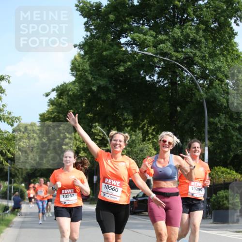 15.06.2025 - REWE Women's Run Jannik Wohlers http://msf.ph/oto/7948310 15.06.2025 09:46:43 Laufen 10267, 10560, 10290 meine-sportfotos.de