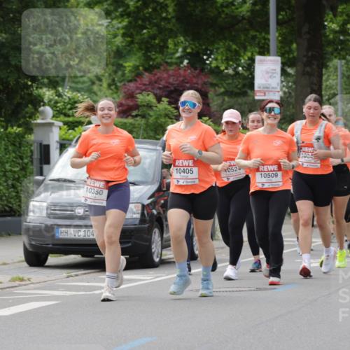 15.06.2025 - REWE Women's Run Jannik Wohlers http://msf.ph/oto/7948314 15.06.2025 08:30:59 Laufen 10350, 104, 10405, 0524, 10509, 100, 1004 meine-sportfotos.de