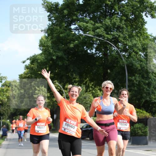 15.06.2025 - REWE Women's Run Jannik Wohlers http://msf.ph/oto/7948315 15.06.2025 09:46:43 Laufen 10290, 10560, 10267 meine-sportfotos.de