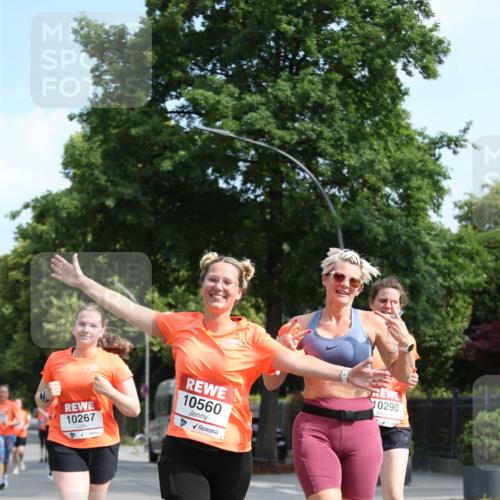 15.06.2025 - REWE Women's Run Jannik Wohlers http://msf.ph/oto/7948327 15.06.2025 09:46:44 Laufen 10267, 10560, 10290 meine-sportfotos.de