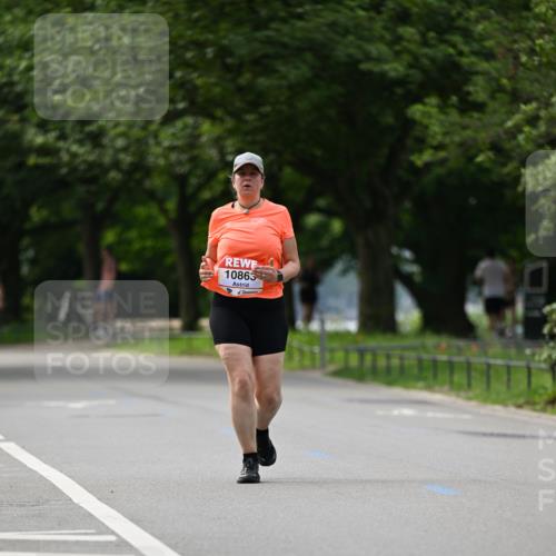 15.06.2025 - REWE Women's Run Dr. Thomas Lammeyer http://msf.ph/oto/7948355 15.06.2025 09:24:54 Laufen 1086 meine-sportfotos.de