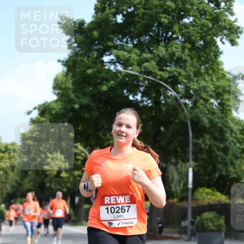 15.06.2025 - REWE Women's Run Jannik Wohlers http://msf.ph/oto/7948359 15.06.2025 09:46:45 Laufen 10267 meine-sportfotos.de