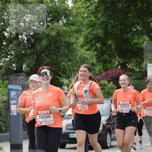 15.06.2025 - REWE Women's Run Jannik Wohlers http://msf.ph/oto/7948365 15.06.2025 08:31:02 Laufen 10509, 10701 meine-sportfotos.de