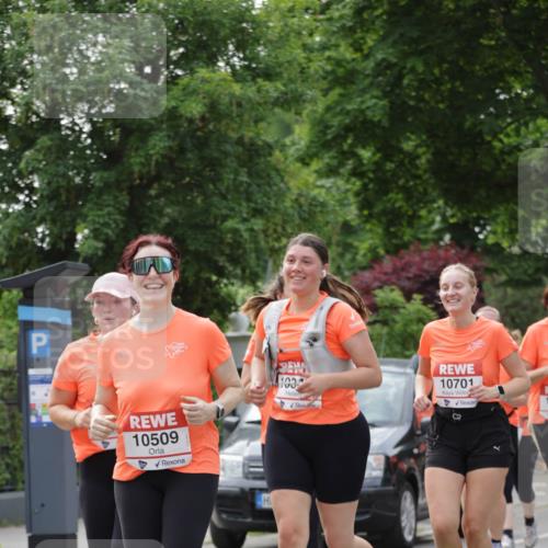 15.06.2025 - REWE Women's Run Jannik Wohlers http://msf.ph/oto/7948369 15.06.2025 08:31:03 Laufen 10509, 102, 03, 10701, 8 meine-sportfotos.de