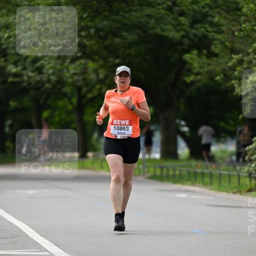15.06.2025 - REWE Women's Run Dr. Thomas Lammeyer http://msf.ph/oto/7948373 15.06.2025 09:24:55 Laufen 10863 meine-sportfotos.de