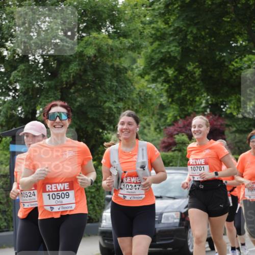 15.06.2025 - REWE Women's Run Jannik Wohlers http://msf.ph/oto/7948378 15.06.2025 08:31:03 Laufen 10524, 10509, 10347, 10701, 107 meine-sportfotos.de