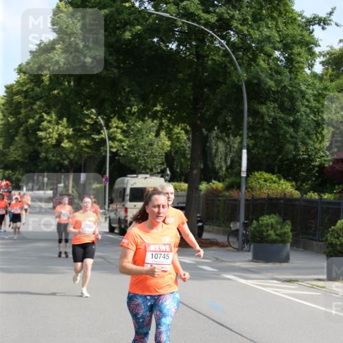 15.06.2025 - REWE Women's Run Jannik Wohlers http://msf.ph/oto/7948407 15.06.2025 09:46:50 Laufen 10745 meine-sportfotos.de