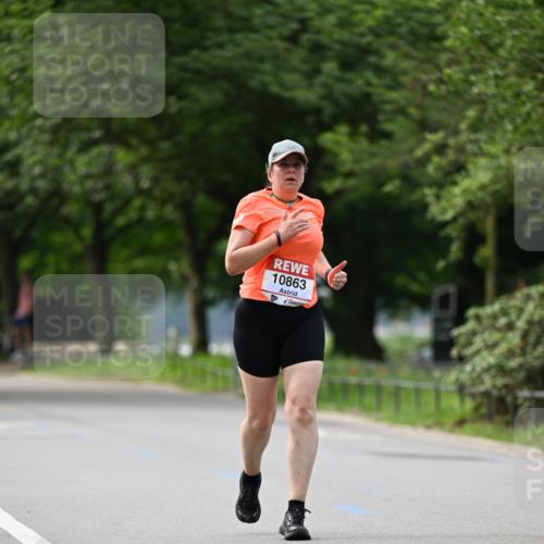 15.06.2025 - REWE Women's Run Dr. Thomas Lammeyer http://msf.ph/oto/7948412 15.06.2025 09:24:56 Laufen 10863 meine-sportfotos.de