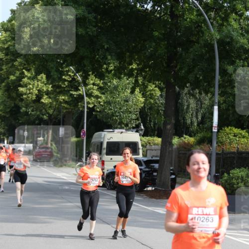 15.06.2025 - REWE Women's Run Jannik Wohlers http://msf.ph/oto/7948425 15.06.2025 09:46:53 Laufen 10654, 9752, 1027, 10263 meine-sportfotos.de
