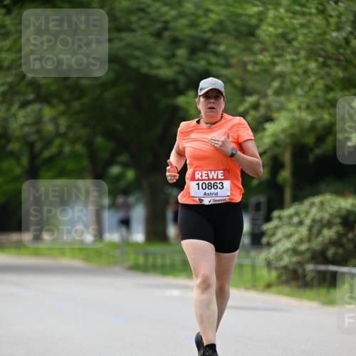 15.06.2025 - REWE Women's Run Dr. Thomas Lammeyer http://msf.ph/oto/7948446 15.06.2025 09:24:57 Laufen 10863 meine-sportfotos.de