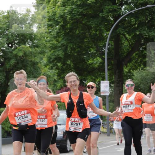 15.06.2025 - REWE Women's Run Jannik Wohlers http://msf.ph/oto/7948461 15.06.2025 08:31:06 Laufen 10285, 1025, 0749, 10261, 10811, 10641 meine-sportfotos.de