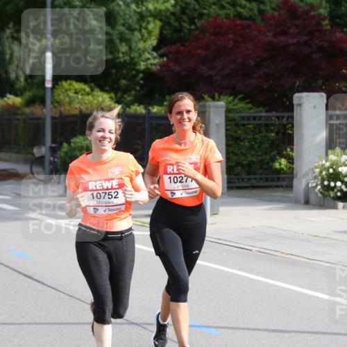 15.06.2025 - REWE Women's Run Jannik Wohlers http://msf.ph/oto/7948464 15.06.2025 09:46:57 Laufen 10752, 8310, 1027 meine-sportfotos.de