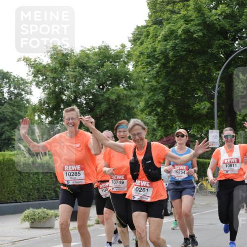 15.06.2025 - REWE Women's Run Jannik Wohlers http://msf.ph/oto/7948490 15.06.2025 08:31:06 Laufen 10285, 10749, 100, 0261, 10811, 10254 meine-sportfotos.de
