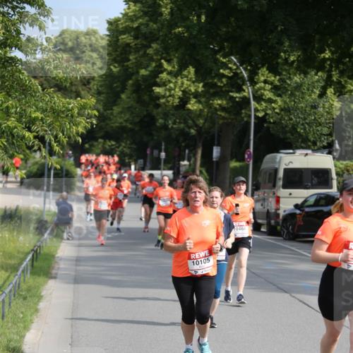 15.06.2025 - REWE Women's Run Jannik Wohlers http://msf.ph/oto/7948503 15.06.2025 09:47:02 Laufen 10105, 10468 meine-sportfotos.de