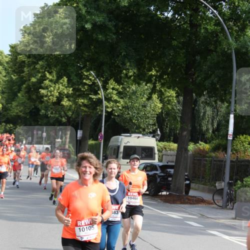 15.06.2025 - REWE Women's Run Jannik Wohlers http://msf.ph/oto/7948524 15.06.2025 09:47:04 Laufen 10096, 10105, 183, 10468 meine-sportfotos.de
