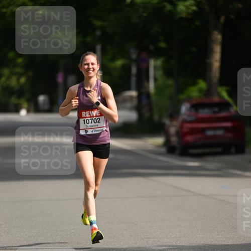 15.06.2025 - REWE Women's Run Dr. Thomas Lammeyer http://msf.ph/oto/7948528 15.06.2025 09:30:13 Laufen 10702 meine-sportfotos.de