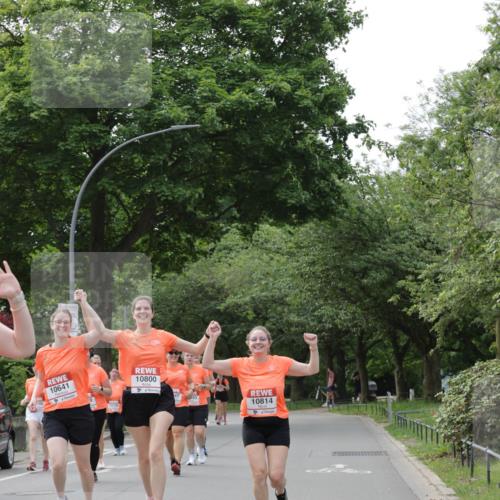 15.06.2025 - REWE Women's Run Jannik Wohlers http://msf.ph/oto/7948539 15.06.2025 08:31:08 Laufen 10641, 10800, 10814 meine-sportfotos.de