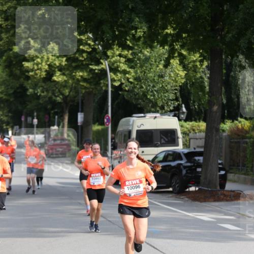 15.06.2025 - REWE Women's Run Jannik Wohlers http://msf.ph/oto/7948546 15.06.2025 09:47:08 Laufen 10862, 10096 meine-sportfotos.de