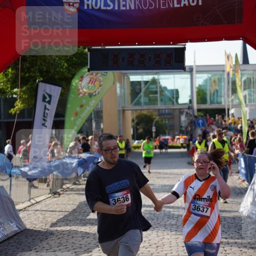 13.06.2025 - Holstenköstenlauf Felixshl http://msf.ph/oto/7948550 13.06.2025 18:19:26 Laufen 3636, 3637 meine-sportfotos.de