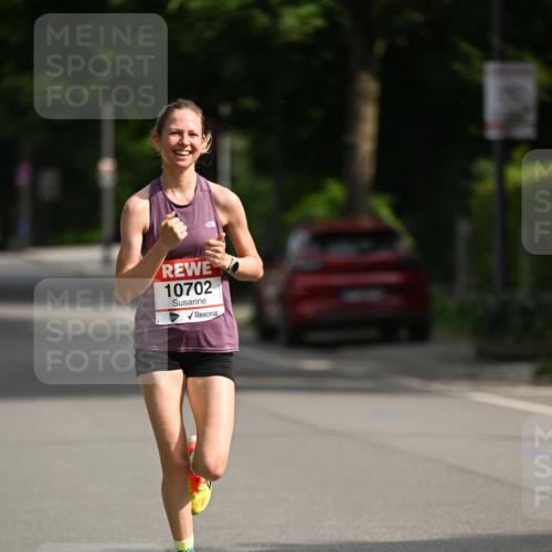 15.06.2025 - REWE Women's Run Dr. Thomas Lammeyer http://msf.ph/oto/7948555 15.06.2025 09:30:14 Laufen 10702 meine-sportfotos.de