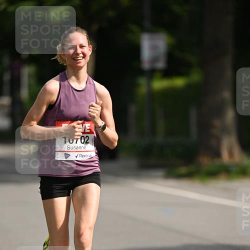 15.06.2025 - REWE Women's Run Dr. Thomas Lammeyer http://msf.ph/oto/7948583 15.06.2025 09:30:14 Laufen 10702 meine-sportfotos.de