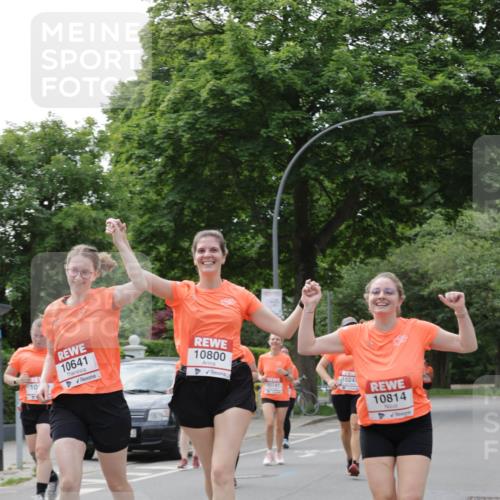 15.06.2025 - REWE Women's Run Jannik Wohlers http://msf.ph/oto/7948607 15.06.2025 08:31:09 Laufen 10, 10641, 10800, 1024, 10741, 10814 meine-sportfotos.de