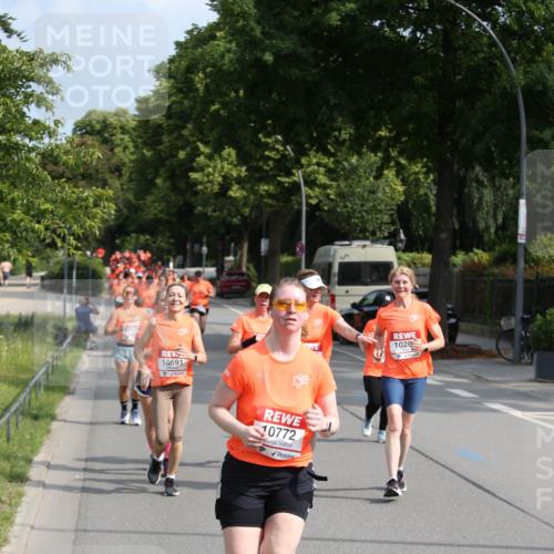 15.06.2025 - REWE Women's Run Jannik Wohlers http://msf.ph/oto/7948610 15.06.2025 09:47:19 Laufen 1017, 10691, 10772, 1028 meine-sportfotos.de