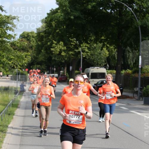 15.06.2025 - REWE Women's Run Jannik Wohlers http://msf.ph/oto/7948612 15.06.2025 09:47:19 Laufen 10691, 10772, 102 meine-sportfotos.de