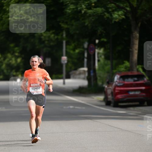 15.06.2025 - REWE Women's Run Dr. Thomas Lammeyer http://msf.ph/oto/7948613 15.06.2025 09:31:47 Laufen 10450 meine-sportfotos.de