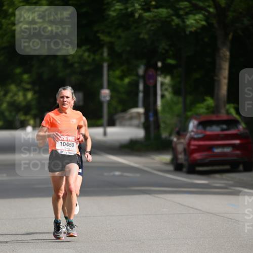 15.06.2025 - REWE Women's Run Dr. Thomas Lammeyer http://msf.ph/oto/7948621 15.06.2025 09:31:48 Laufen 10450 meine-sportfotos.de