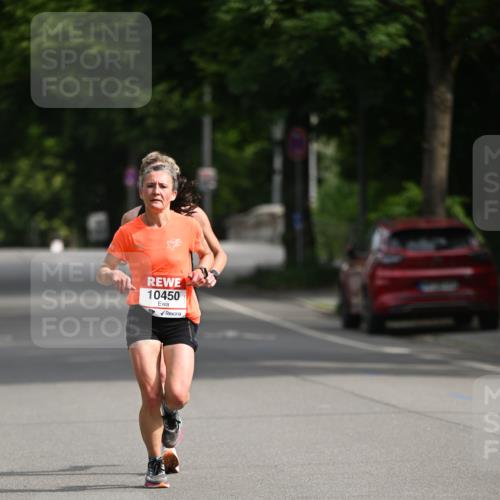15.06.2025 - REWE Women's Run Dr. Thomas Lammeyer http://msf.ph/oto/7948637 15.06.2025 09:31:48 Laufen 10450 meine-sportfotos.de