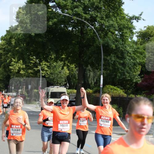 15.06.2025 - REWE Women's Run Jannik Wohlers http://msf.ph/oto/7948639 15.06.2025 09:47:20 Laufen 10691, 050, 10871, 10205, 10280, 19772 meine-sportfotos.de