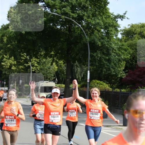15.06.2025 - REWE Women's Run Jannik Wohlers http://msf.ph/oto/7948643 15.06.2025 09:47:20 Laufen 1050, 10871, 10205, 10280, 10691, 10772 meine-sportfotos.de