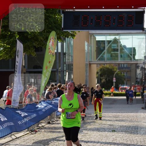 13.06.2025 - Holstenköstenlauf Felixshl http://msf.ph/oto/7948652 13.06.2025 18:19:34 Laufen 3284 meine-sportfotos.de