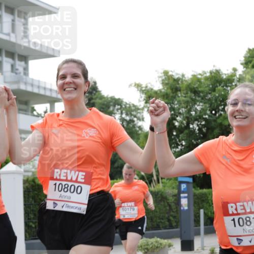 15.06.2025 - REWE Women's Run Jannik Wohlers http://msf.ph/oto/7948678 15.06.2025 08:31:11 Laufen 0641, 10800, 10179, 10814, 10741 meine-sportfotos.de