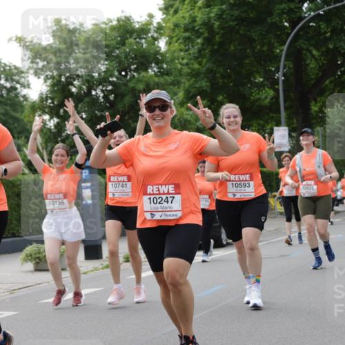 15.06.2025 - REWE Women's Run Jannik Wohlers http://msf.ph/oto/7948734 15.06.2025 08:31:13 Laufen 10429, 10195, 10741, 10247, 0790, 10593, 10825 meine-sportfotos.de