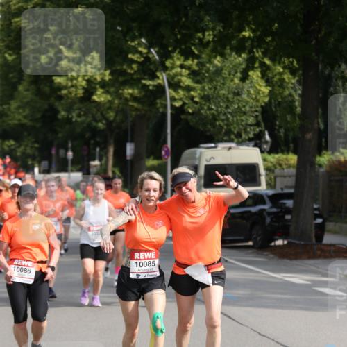 15.06.2025 - REWE Women's Run Jannik Wohlers http://msf.ph/oto/7948745 15.06.2025 09:47:27 Laufen 10086, 1022, 10085 meine-sportfotos.de