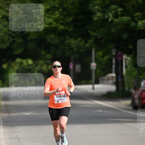 15.06.2025 - REWE Women's Run Dr. Thomas Lammeyer http://msf.ph/oto/7948748 15.06.2025 09:31:55 Laufen 10858 meine-sportfotos.de
