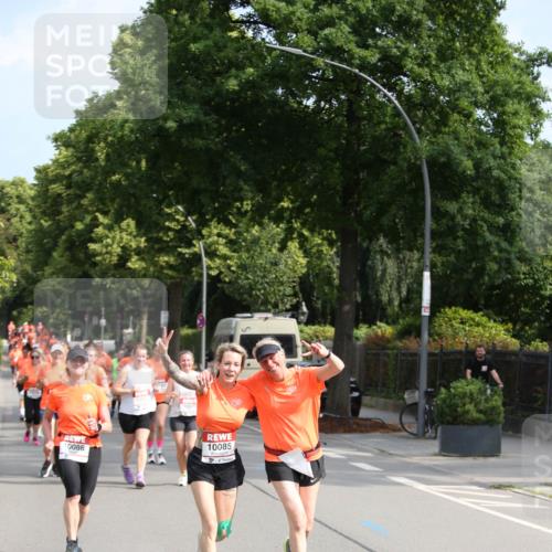 15.06.2025 - REWE Women's Run Jannik Wohlers http://msf.ph/oto/7948759 15.06.2025 09:47:27 Laufen 0086, 10577, 10085 meine-sportfotos.de