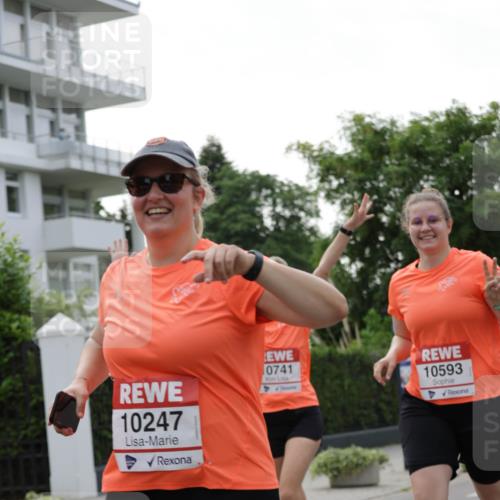 15.06.2025 - REWE Women's Run Jannik Wohlers http://msf.ph/oto/7948760 15.06.2025 08:31:14 Laufen 10247, 0741, 10593 meine-sportfotos.de