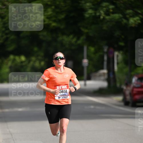 15.06.2025 - REWE Women's Run Dr. Thomas Lammeyer http://msf.ph/oto/7948777 15.06.2025 09:31:55 Laufen 0858 meine-sportfotos.de